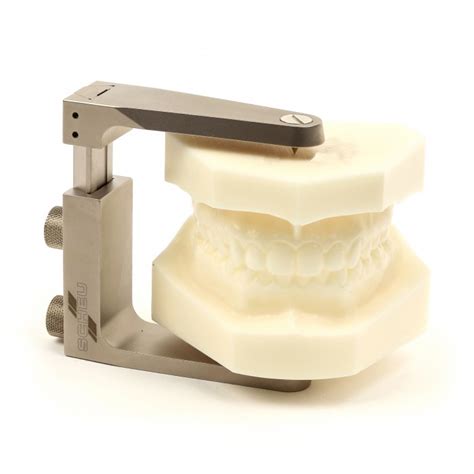 Magic Dental Fixators: How They Work to Straighten Teeth